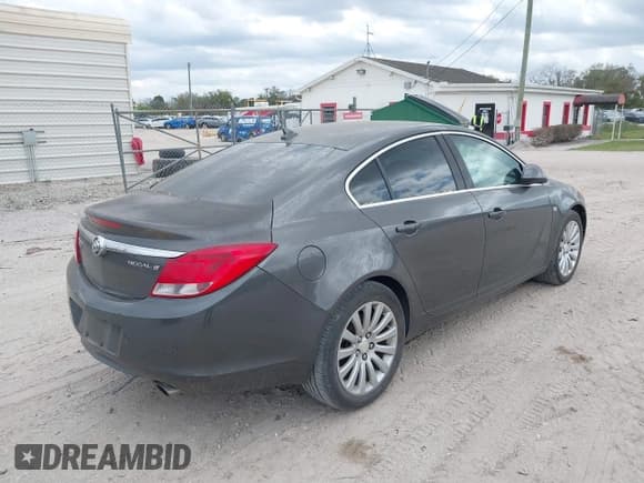 ✅ 2011 Buick Regal CXL Turbo TO2 • VIN: W04GW5EV0B1107958 • Lot: 41609496. Listed on IAAI with Not provided. Free auction sales archive from the USA and detailed vehicle history report at DreamBid. Image 4.