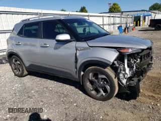 2022 Hyundai Venue SEL z VIN KMHRC8A35NU166192, wystawiony jako Copart lot #69808964 z przebiegiem 31 247 mil mil oraz Szkoda całkowita • Salvage title. Historia ofert i sprzedaży dostępna na DreamBid. Obrazek 4.