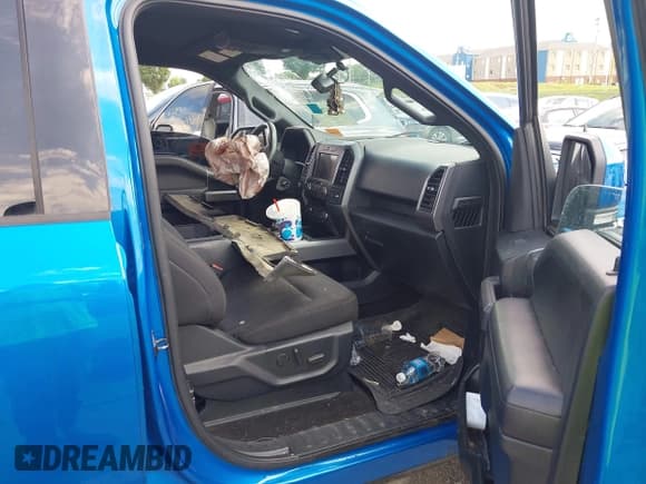 ✅ 2020 Ford F-150 XL • VIN: 1FTEW1E46LKE04144 • Lot: 42967876. Listed on IAAI with Not provided. Free auction sales archive from the USA and detailed vehicle history report at DreamBid. Image 5.