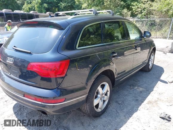 ✅ 2012 Audi Q7 Premium Plus • VIN: WA1LGAFE3CD004133 • Лот: 42838772. Опубликован ранее на IAAI с пробегом 115 764 миль. Бесплатный доступ к архиву аукционных продаж из США и подробный отчёт об истории автомобиля на DreamBid. Изображение 4.