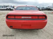 ✅ 2010 Dodge Challenger SE • VIN: 2B3CJ4DV3AH321780 • Lot: 47601885. Wystawiony na Copart z przebiegiem 202 621 mil. Bezpłatny archiwum sprzedaży aukcyjnych z USA i szczegółowy raport historii pojazdu na DreamBid. Zdjęcie 6.