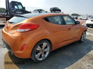 ✅ 2016 Hyundai Veloster • VIN: KMHTC6AD6GU278912 • Lot: 72948304. Wystawiony na Copart z przebiegiem 49 028 mil. Bezpłatny archiwum sprzedaży aukcyjnych z USA i szczegółowy raport historii pojazdu na DreamBid. Zdjęcie 3.