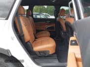 ✅ 2024 Kia Telluride EX X-Line • VIN: 5XYP3DGC4RG483058 • Lot: 42070627. Wystawiony na IAAI z przebiegiem 15 690 mil. Bezpłatny archiwum sprzedaży aukcyjnych z USA i szczegółowy raport historii pojazdu na DreamBid. Zdjęcie 8.