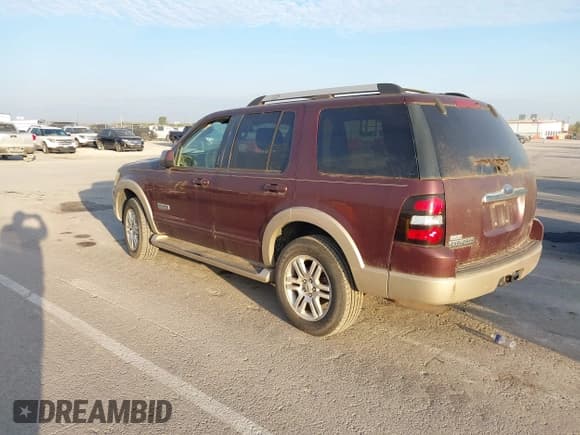 ✅ 2007 Ford Explorer Eddie Bauer • VIN: 1FMEU74E77UA80694 • Lot: 43452518. Wystawiony na IAAI z przebiegiem 152 622 mil. Bezpłatny archiwum sprzedaży aukcyjnych z USA i szczegółowy raport historii pojazdu na DreamBid. Zdjęcie 3.