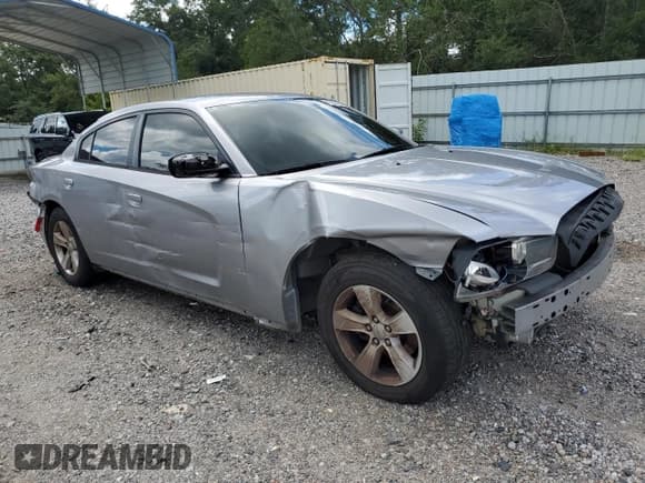 ✅ 2014 Dodge Charger SE • VIN: 2C3CDXBG2EH326152 • Lot: 69000635. Wystawiony na Copart z przebiegiem 176 722 mil. Bezpłatny archiwum sprzedaży aukcyjnych z USA i szczegółowy raport historii pojazdu na DreamBid. Zdjęcie 4.