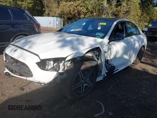 ✅ 2025 Mercedes-Benz C 300 • VIN: W1KAF4HB6SR241307 • Lot: 43523125. Wystawiony na IAAI z przebiegiem 3 069 mil. Bezpłatny archiwum sprzedaży aukcyjnych z USA i szczegółowy raport historii pojazdu na DreamBid. Zdjęcie 2.