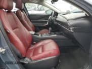 ✅ 2022 Mazda CX-30 S Carbon Edition • VIN: 3MVDMBCL6NM456207 • Лот: 86475375. Опубликован ранее на Copart с пробегом 56 655 миль. Бесплатный доступ к архиву аукционных продаж из США и подробный отчёт об истории автомобиля на DreamBid. Изображение 7.