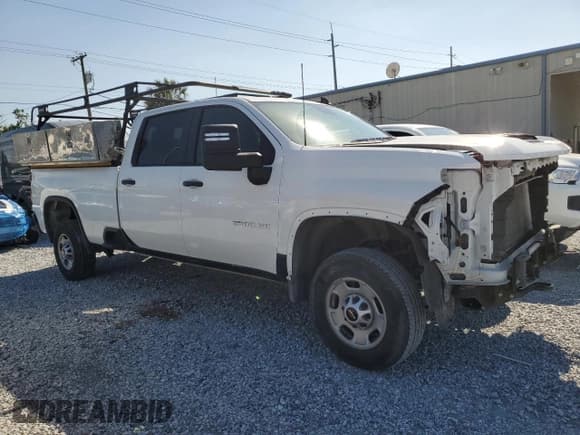 ✅ 2024 Chevrolet Silverado 2500HD Work Truck • VIN: 1GC4WLE74RF260547 • Lot: 62039555. Wystawiony na Copart z przebiegiem 27 338 mil. Bezpłatny archiwum sprzedaży aukcyjnych z USA i szczegółowy raport historii pojazdu na DreamBid. Zdjęcie 4.