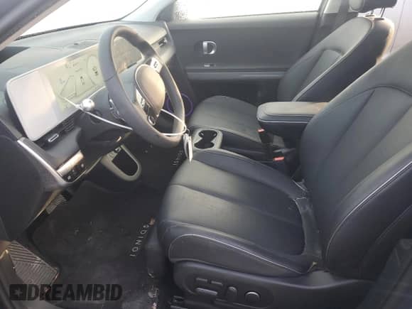 2023 Hyundai Ioniq 5 Limited z VIN KM8KRDAF6PU170662, wystawiony jako Copart lot #38192574 z przebiegiem 8 121 mil mil oraz . Historia ofert i sprzedaży dostępna na DreamBid. Obrazek 7.