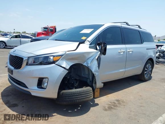 ✅ 2016 Kia Sedona SX • VIN: KNDMC5C19G6171489 • Lot: 42744610. Wystawiony na IAAI z przebiegiem 38 930 mil. Bezpłatny archiwum sprzedaży aukcyjnych z USA i szczegółowy raport historii pojazdu na DreamBid. Zdjęcie 6.
