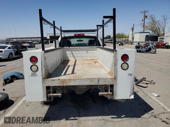 ✅ 2005 Dodge 2500 ST • VIN: 3D6WR26D75G831790 • Лот: 52151405. Опубликован ранее на Copart с пробегом 120 785 миль. Бесплатный доступ к архиву аукционных продаж из США и подробный отчёт об истории автомобиля на DreamBid. Изображение 6.