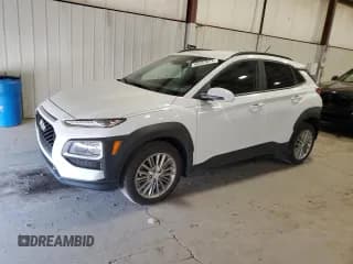 ✅ 2020 Hyundai Kona SEL • VIN: KM8K2CAAXLU570866 • Лот: 60341974. Опубликован ранее на Copart с пробегом 18 083 миль. Бесплатный доступ к архиву аукционных продаж из США и подробный отчёт об истории автомобиля на DreamBid. Изображение 1.