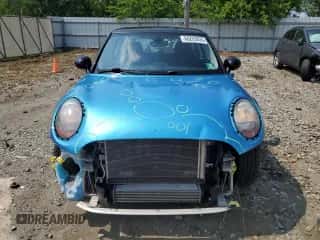 2017 MINI Hardtop Cooper with VIN WMWXP5C52H3C63759, listed as a Copart auction lot 60203935 with 118,339 mi miles and Salvage title. Bid and sale history available at DreamBid. Image 5.