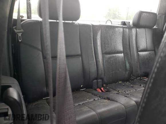 ✅ 2010 Chevrolet Silverado 1500 • VIN: 1GCSKTE21AZ134155 • Lot: 56755525. Wystawiony na Copart z przebiegiem 170 125 mil. Bezpłatny archiwum sprzedaży aukcyjnych z USA i szczegółowy raport historii pojazdu na DreamBid. Zdjęcie 10.