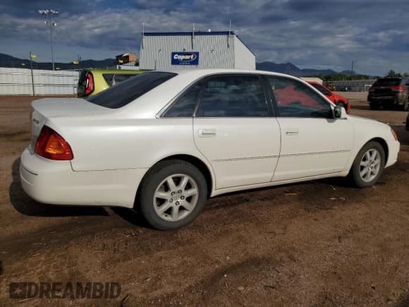 ✅ 2001 Toyota Avalon XL • VIN: 4T1BF28B31U131194 • Lot: 65802135. Listed on Copart with 213,401 mi. Free auction sales archive from the USA and detailed vehicle history report at DreamBid. Image 3.