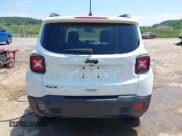 ✅ 2018 Jeep Renegade Latitude • VIN: ZACCJBBB2JPH46367 • Lot: 42602772. Wystawiony na IAAI z przebiegiem 123 616 mil. Bezpłatny archiwum sprzedaży aukcyjnych z USA i szczegółowy raport historii pojazdu na DreamBid. Zdjęcie 17.