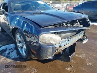 ✅ 2013 Dodge Challenger Rallye Redline • VIN: 2C3CDYAG0DH642154 • Lot: 41352211. Wystawiony na IAAI z przebiegiem 121 569 mil. Bezpłatny archiwum sprzedaży aukcyjnych z USA i szczegółowy raport historii pojazdu na DreamBid. Zdjęcie 6.