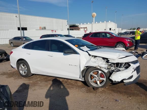 ✅ 2016 Chevrolet Malibu LS • VIN: 1G1ZB5ST7GF291635 • Lot: 40921899. Listed on IAAI with 185,108 mi. Free auction sales archive from the USA and detailed vehicle history report at DreamBid. Image 13.