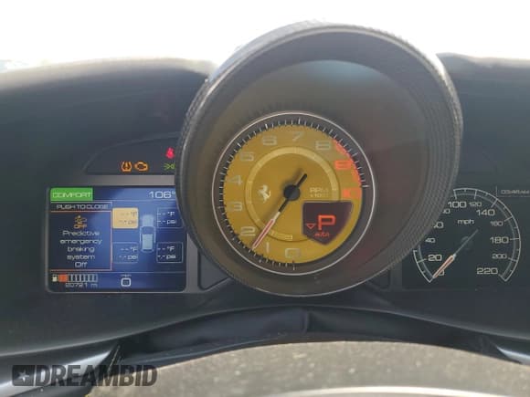 ✅ 2020 Ferrari GTC4Lusso • VIN: ZFF82WNA0L0253343 • Лот: 57823135. Опубликован ранее на Copart с пробегом 20 721 миль. Бесплатный доступ к архиву аукционных продаж из США и подробный отчёт об истории автомобиля на DreamBid. Изображение 9.