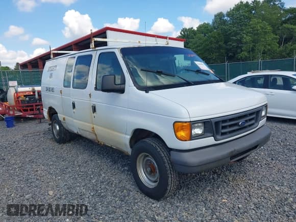 ✅ 2006 Ford Econoline Cargo • VIN: 1FTNE24W66DB06861 • Lot: 42601070. Listed on IAAI with 295,531 mi. Free auction sales archive from the USA and detailed vehicle history report at DreamBid. Image 1.