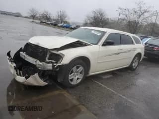 ✅ 2005 Dodge Magnum SE • VIN: 2D4FV48V05H598681 • Lot: 90519505. Wystawiony na Copart z przebiegiem 123 077 mil. Bezpłatny archiwum sprzedaży aukcyjnych z USA i szczegółowy raport historii pojazdu na DreamBid. Zdjęcie 1.