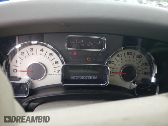 ✅ 2008 Ford Expedition Limited • VIN: 1FMFU19538LA27542 • Lot: 59363655. Listed on Copart with 214,849 mi. Free auction sales archive from the USA and detailed vehicle history report at DreamBid. Image 9.