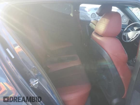 ✅ 2016 Hyundai Veloster Turbo Rally Edition • VIN: KMHTC6AE2GU298020 • Lot: 88106105. Wystawiony na Copart z przebiegiem Nie podano. Bezpłatny archiwum sprzedaży aukcyjnych z USA i szczegółowy raport historii pojazdu na DreamBid. Zdjęcie 10.