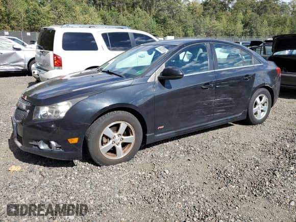 2013 Chevrolet Cruze 1LT with VIN 1G1PC5SB9D7273946, listed as a Copart auction lot 63820815 with 76,692 mi miles and Salvage title. Bid and sale history available at DreamBid. Image 1.