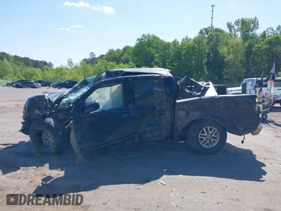 ✅ 2018 Nissan Frontier SV • VIN: 1N6AD0EV2JN722570 • Lot: 42006574. Listed on IAAI with Not provided. Free auction sales archive from the USA and detailed vehicle history report at DreamBid. Image 13.