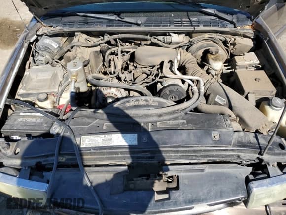 ✅ 2003 Chevrolet S-10 LS • VIN: 1GCCS19X038106564 • Лот: 46473045. Опубликован ранее на Copart с пробегом 159 955 миль. Бесплатный доступ к архиву аукционных продаж из США и подробный отчёт об истории автомобиля на DreamBid. Изображение 11.