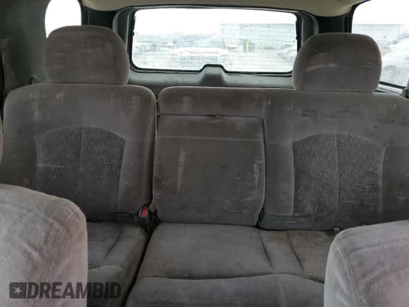 ✅ 2002 Chevrolet Tahoe LS • VIN: 1GNEK13V92R266524 • Lot: 47136495. Listed on Copart with 320,280 mi. Free auction sales archive from the USA and detailed vehicle history report at DreamBid. Image 10.