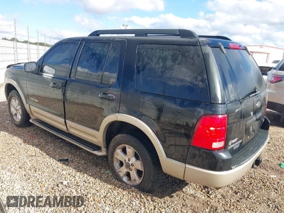 ✅ 2005 Ford Explorer Eddie Bauer • VIN: 1FMDU64K35UA19884 • Lot: 43574746. Wystawiony na IAAI z przebiegiem 219 815 mil. Bezpłatny archiwum sprzedaży aukcyjnych z USA i szczegółowy raport historii pojazdu na DreamBid. Zdjęcie 3.