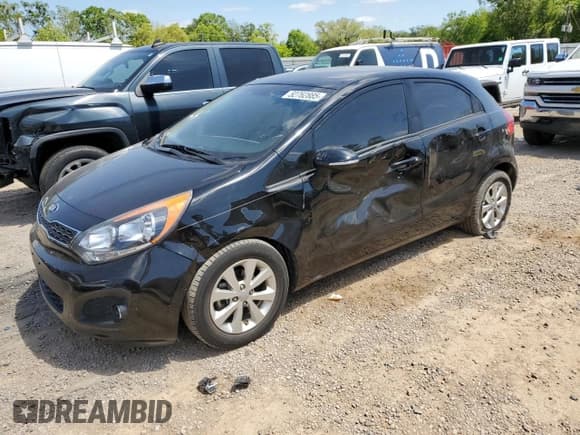 ✅ 2015 Kia Rio EX • VIN: KNADN5A39F6457613 • Лот: 52762885. Опубликован ранее на Copart с пробегом 50 648 миль. Бесплатный доступ к архиву аукционных продаж из США и подробный отчёт об истории автомобиля на DreamBid. Изображение 1.