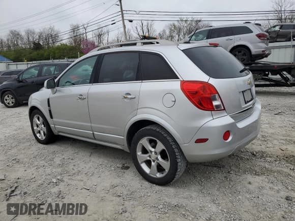 ✅ 2014 Chevrolet Captiva Sport LTZ • VIN: 3GNAL4EKXES663208 • Lot: 52757055. Wystawiony na Copart z przebiegiem 102 390 mil. Bezpłatny archiwum sprzedaży aukcyjnych z USA i szczegółowy raport historii pojazdu na DreamBid. Zdjęcie 2.