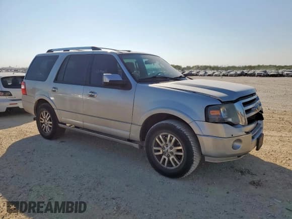 ✅ 2014 Ford Expedition Limited • VIN: 1FMJU1K59EEF41738 • Lot: 85702055. Listed on Copart with 205,261 mi. Free auction sales archive from the USA and detailed vehicle history report at DreamBid. Image 4.