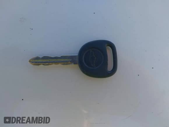 2005 Chevrolet Suburban LS z VIN 1GNFK16Z15J207781, wystawiony jako IAAI lot #43564350 z przebiegiem 288 836 mil mil oraz . Historia ofert i sprzedaży dostępna na DreamBid. Obrazek 11.