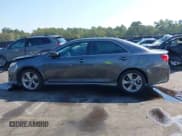 ✅ 2013 Toyota Camry XLE • VIN: 4T1BK1FK4DU527308 • Lot: 43265571. Listed on IAAI with 169,323 mi. Free auction sales archive from the USA and detailed vehicle history report at DreamBid. Image 14.