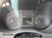 ✅ 2022 Mercedes-Benz Sprinter Cargo • VIN: W1Y40BHY9NT084649 • Лот: 78318624. Опубликован ранее на Copart с пробегом Не указан. Бесплатный доступ к архиву аукционных продаж из США и подробный отчёт об истории автомобиля на DreamBid. Изображение 9.