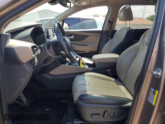 ✅ 2019 Hyundai Santa Fe Ultimate • VIN: 5NMS5CAAXKH133385 • Lot: 54613764. Wystawiony na Copart z przebiegiem 79 016 mil. Bezpłatny archiwum sprzedaży aukcyjnych z USA i szczegółowy raport historii pojazdu na DreamBid. Zdjęcie 7.