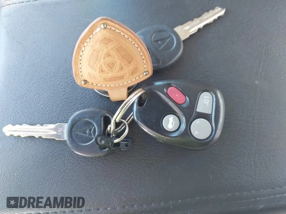 ✅ 2004 Pontiac Grand Prix GTP • VIN: 2G2WR524X41103289 • Лот: 43364231. Опубликован ранее на IAAI с пробегом 214 018 миль. Бесплатный доступ к архиву аукционных продаж из США и подробный отчёт об истории автомобиля на DreamBid. Изображение 11.