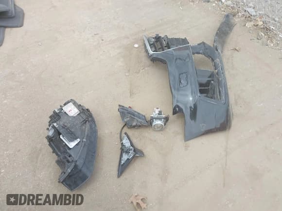 ✅ 2016 Audi A4 Premium • VIN: WAUBFAFL2GN006360 • Lot: 42027522. Listed on IAAI with 79,103 mi. Free auction sales archive from the USA and detailed vehicle history report at DreamBid. Image 12.