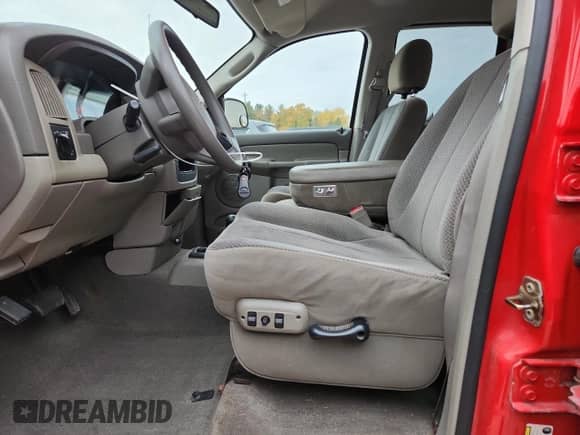 2005 Dodge 1500 SLT with VIN 1D7HU18D25S260034, listed as a Copart auction lot 91394095 with 97,427 mi miles and Clean title. Bid and sale history available at DreamBid. Image 7.