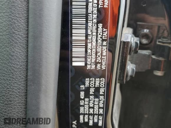 ✅ 2019 Jeep Renegade Limited • VIN: ZACNJBD10KPK28849 • Lot: 48734395. Wystawiony na Copart z przebiegiem 105 754 mil. Bezpłatny archiwum sprzedaży aukcyjnych z USA i szczegółowy raport historii pojazdu na DreamBid. Zdjęcie 14.