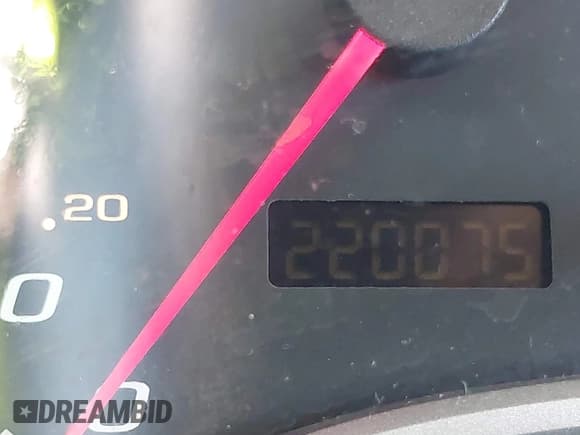 ✅ 2005 Chevrolet Equinox LT • VIN: 2CNDL73F356183230 • Лот: 42044110. Опубликован ранее на IAAI с пробегом 220 075 миль. Бесплатный доступ к архиву аукционных продаж из США и подробный отчёт об истории автомобиля на DreamBid. Изображение 15.