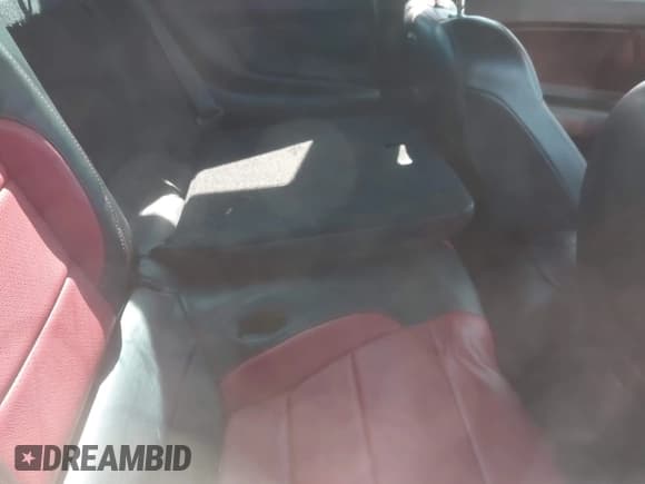 ✅ 2018 Ford Mustang GT Premium • VIN: 1FA6P8CFXJ5127949 • Lot: 43594217. Listed on IAAI with 45,097 mi. Free auction sales archive from the USA and detailed vehicle history report at DreamBid. Image 8.