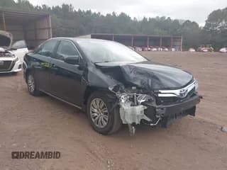 ✅ 2014 Toyota Camry SE • VIN: 4T1BF1FK7EU469149 • Lot: 43394326. Listed on IAAI with 237,539 mi. Free auction sales archive from the USA and detailed vehicle history report at DreamBid. Image 1.