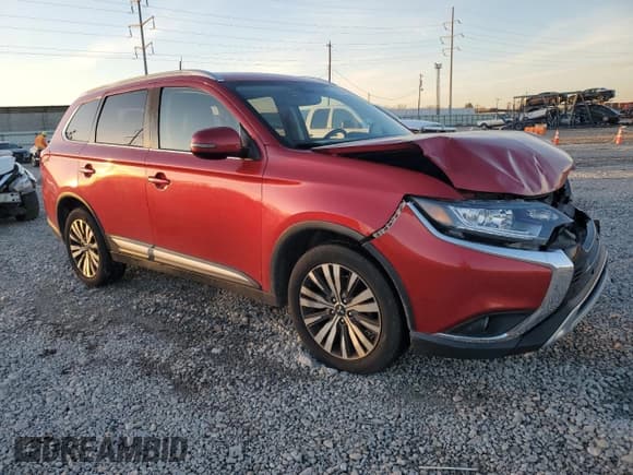 ✅ 2019 Mitsubishi Outlander ES • VIN: JA4AZ3A38KZ019621 • Lot: 92387355. Wystawiony na Copart z przebiegiem 129 874 mil. Bezpłatny archiwum sprzedaży aukcyjnych z USA i szczegółowy raport historii pojazdu na DreamBid. Zdjęcie 4.