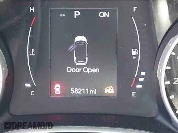 2020 Jeep Compass Latitude с VIN 3C4NJDBB2LT131916, выставлен на аукционе IAAI как лот 42133219 с пробегом 58 211 миль миль и . История ставок и продаж доступна на DreamBid. Изображение 15.