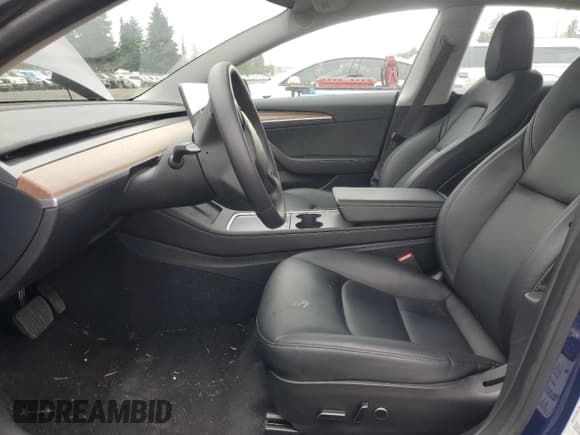 ✅ 2023 Tesla Model 3 • VIN: 5YJ3E1EA0PF663201 • Lot: 92726995. Wystawiony na Copart z przebiegiem 25 652 mil. Bezpłatny archiwum sprzedaży aukcyjnych z USA i szczegółowy raport historii pojazdu na DreamBid. Zdjęcie 7.