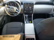 ✅ 2022 Hyundai Tucson SEL • VIN: 5NMJB3AE4NH142515 • Lot: 71521124. Wystawiony na Copart z przebiegiem 31 060 mil. Bezpłatny archiwum sprzedaży aukcyjnych z USA i szczegółowy raport historii pojazdu na DreamBid. Zdjęcie 8.